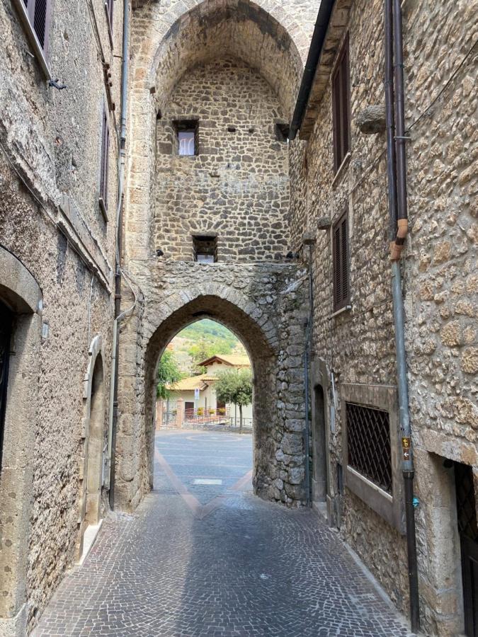 B&B Vico Suites Vico nel Lazio Exteriör bild